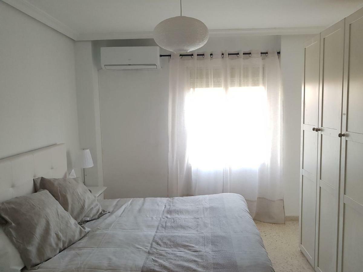 Luminoso Y Amplio Apartamento Siviglia Esterno foto